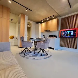 https://sioux-stilvolles-designapartment-am-bodensee.com-bavaria.com
